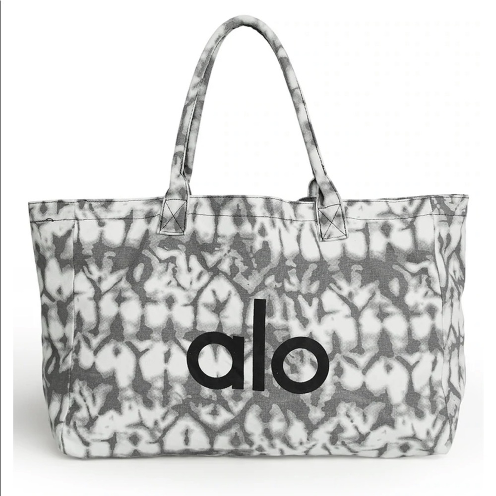 Alo Yoga Bag